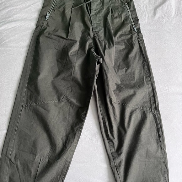 Zara khaki cargo parachute pants M. - Picture 5 of 6